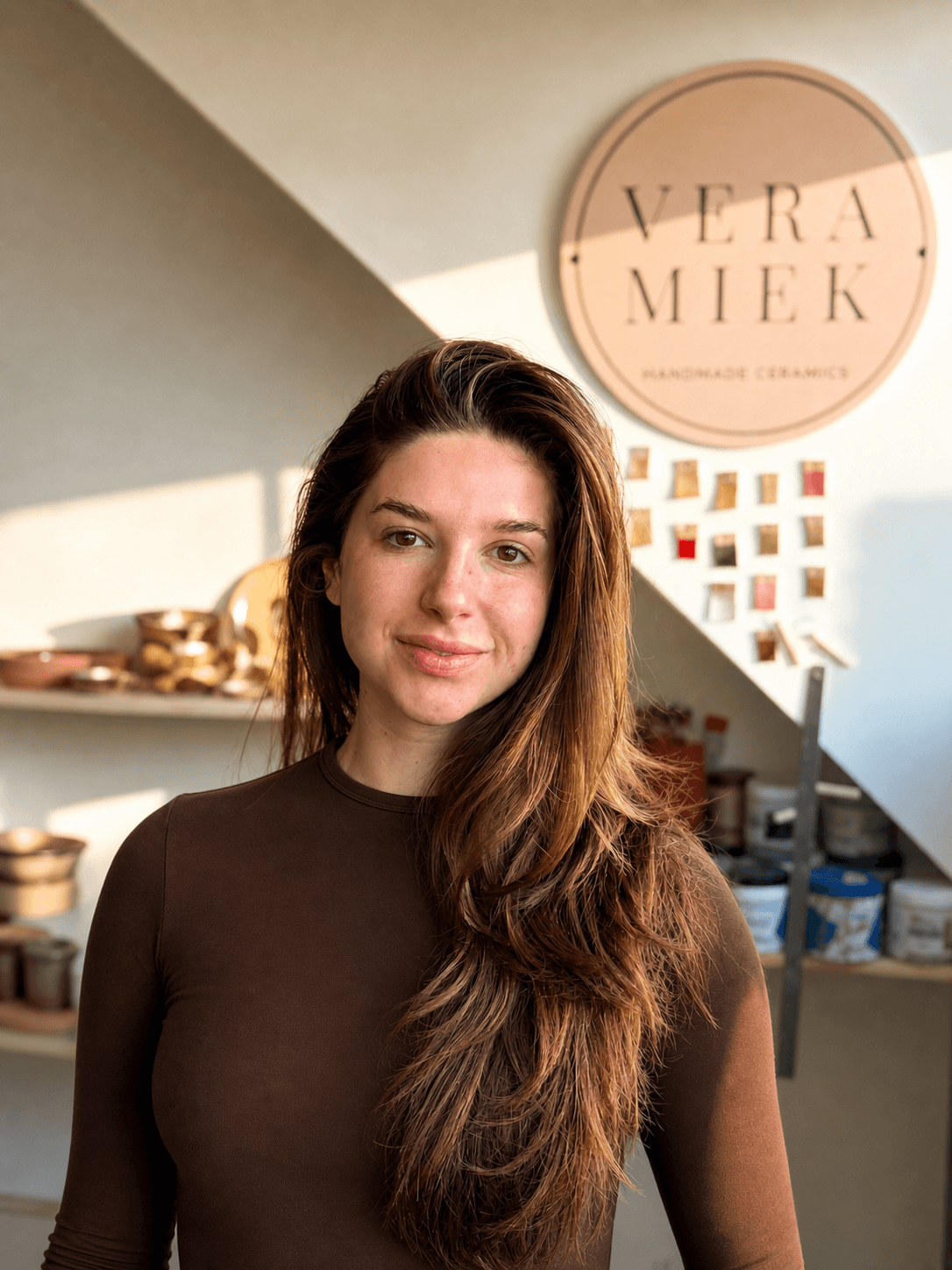 Vera, keramist en maker achter Veramiek
